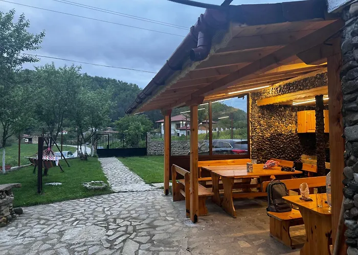 דירה By The River